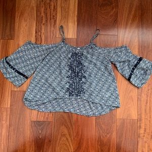 Xhilaration Cold Shoulder Top